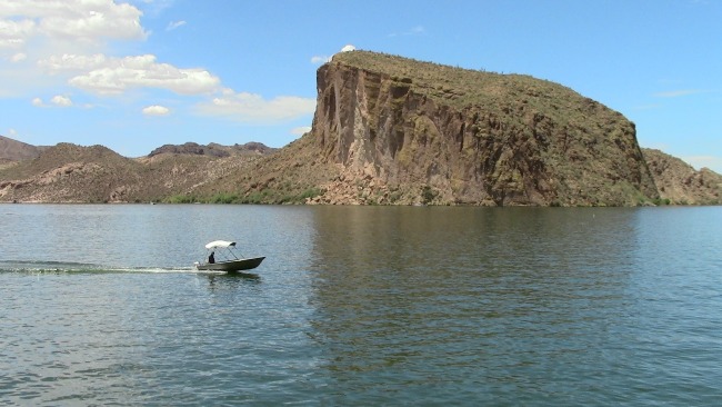 Canyon Lake Boating